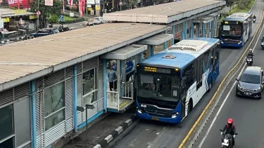 Halte Transjabodetabek BSD City