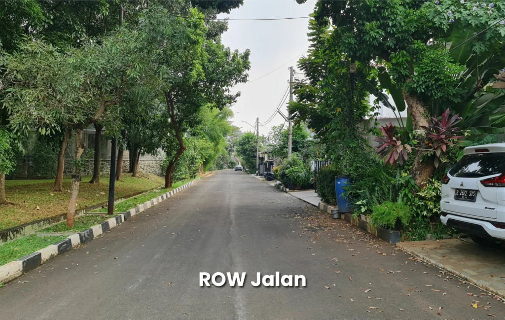 Cari rumah di Lebak Bulus? Bumi Karang Indah Jakarta Selatan menawarkan lingkungan hijau, keamanan 24 jam, dan lokasi strategis dekat MRT serta pusat belanja.