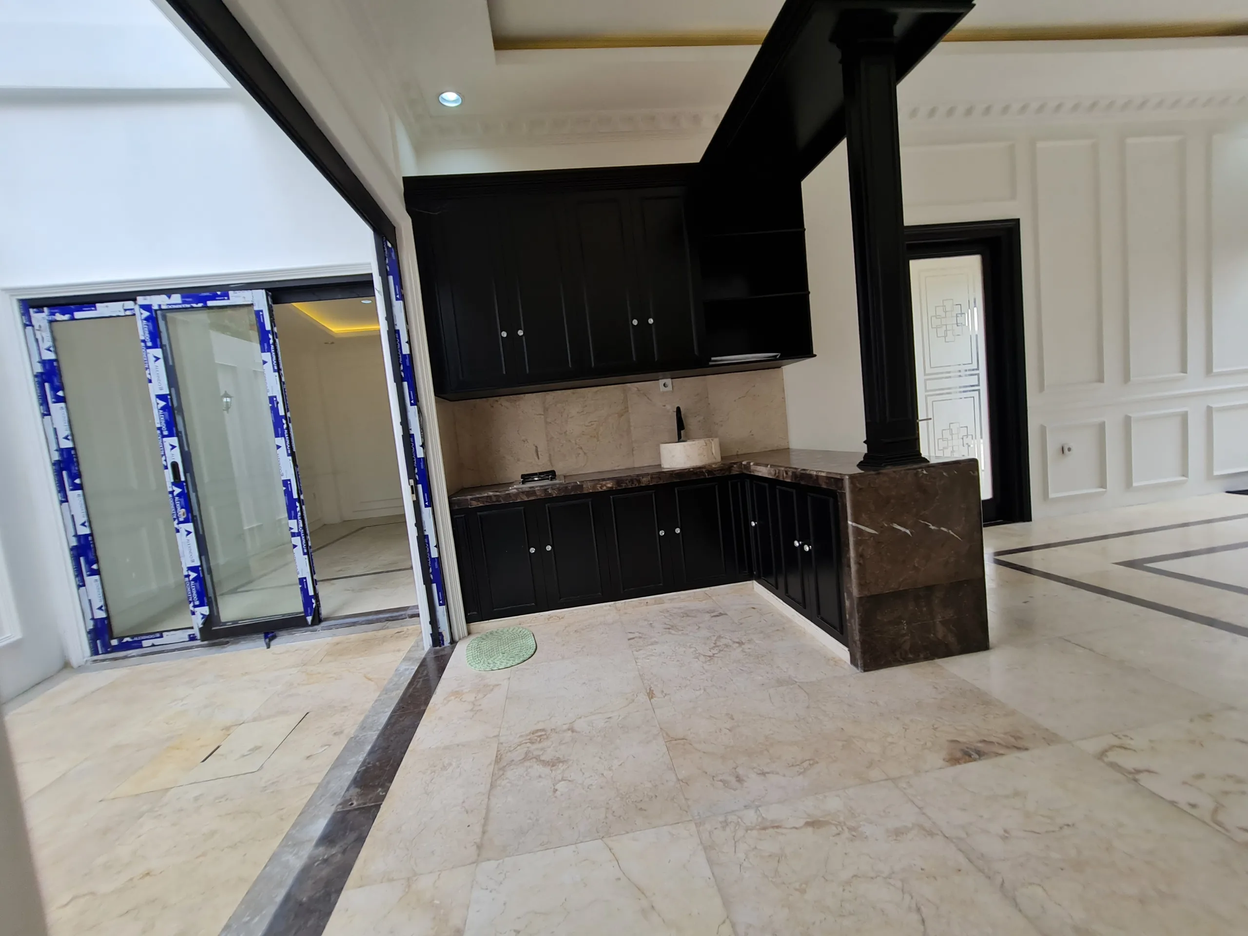 Rumah di The 9 Residence, Jagakarsa, Jakarta Selatan - foto 8