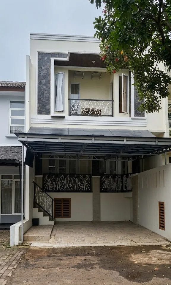 Rumah di Cluster Flo Residence, Cinere, Depok