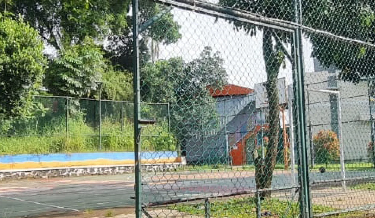 Rumah di Pondok Cabe, Komplek Wisma Mas  Cinangka  1,3 M