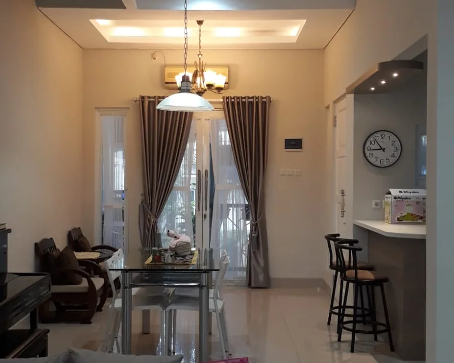 Rumah di Flo Residence, Depok • Belakang Villa Cinere Mas