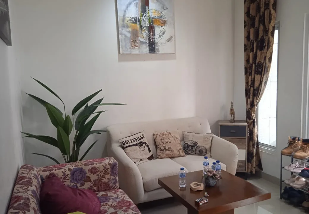 Jual Rumah di Komplek Wisma Mas • Belakang Golf Pondok Cabe
Dijual rumah di Wisma Mas, Pondok Cabe, Sawangan. LT 105/LB 85, 3 KT, 2 KM, SHM. strategis dekat Tol Limo. Cocok untuk keluarga muda. 1,1 M Nego.