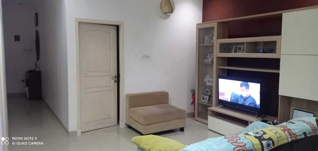 Jual Rumah di Komplek Wisma Mas • Belakang Golf Pondok Cabe
Dijual rumah di Wisma Mas, Pondok Cabe, Sawangan. LT 105/LB 85, 3 KT, 2 KM, SHM. strategis dekat Tol Limo. Cocok untuk keluarga muda. 1,1 M Nego.