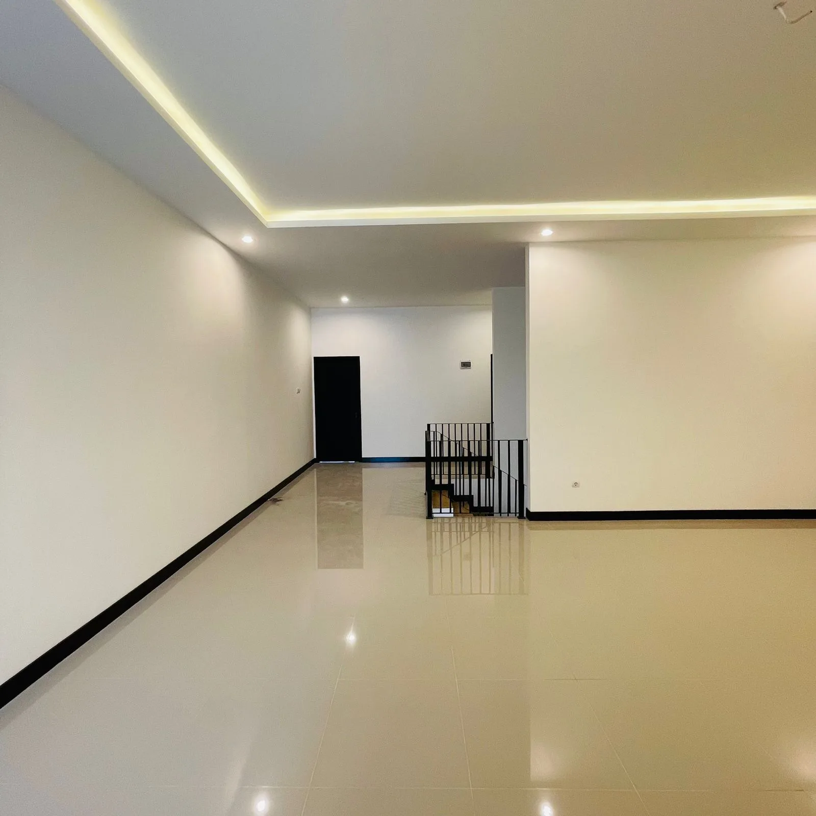 Rumah di Bukit Cinere Indah, Cinere, Depok