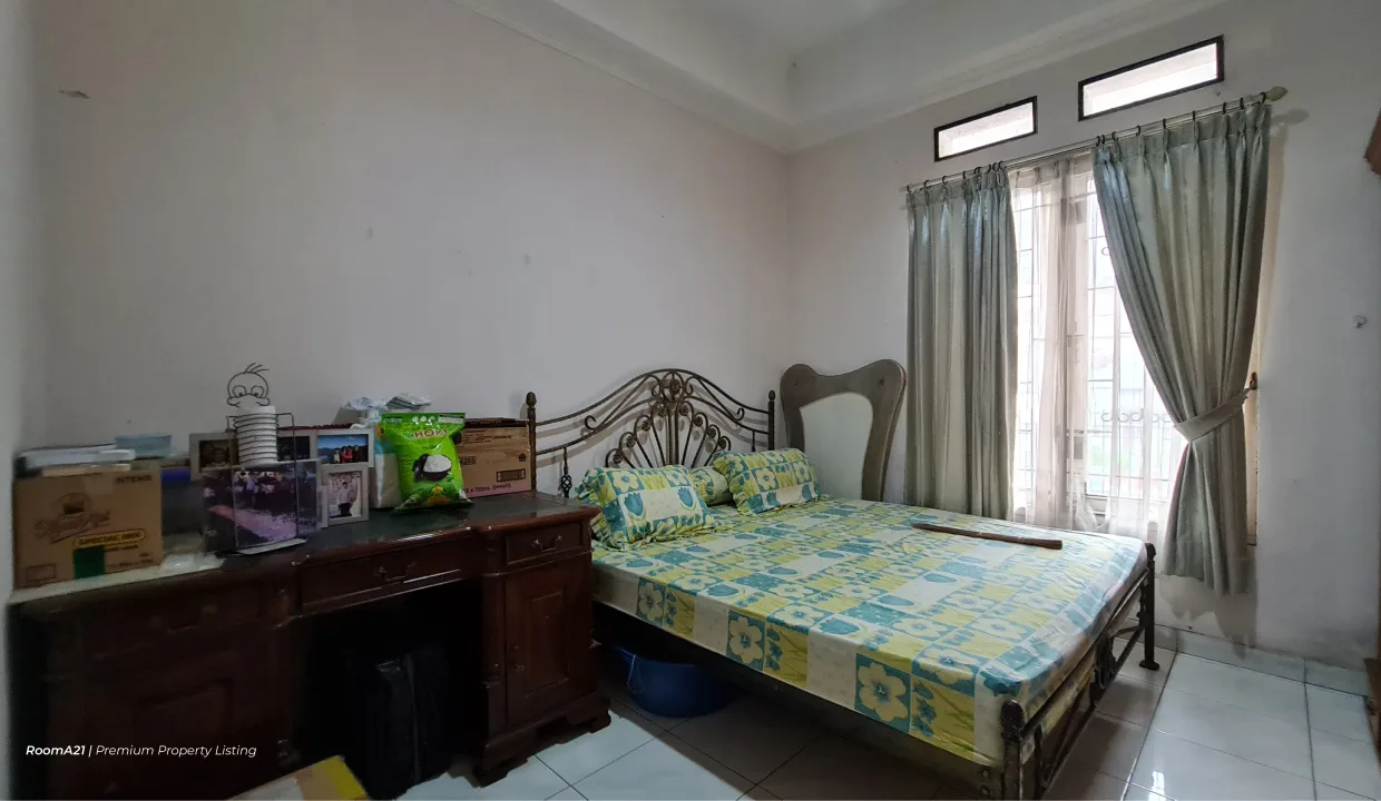 Rumah di Cinere, Depok | Mega Cinere | Harga 2,7 M | LT 180