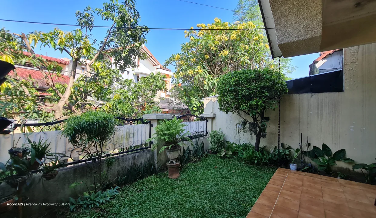 Rumah di Cinere, Depok  Megapolitan Cinere  Harga 3,3 M