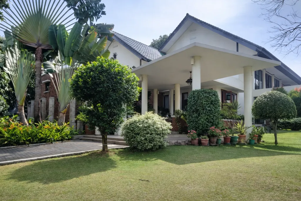 Lebak Bulus, Cilandak, Jakarta Selatan, MRT Lebak Bulus, RS Mayapada, Mal Pondok Indah, Tol JORR