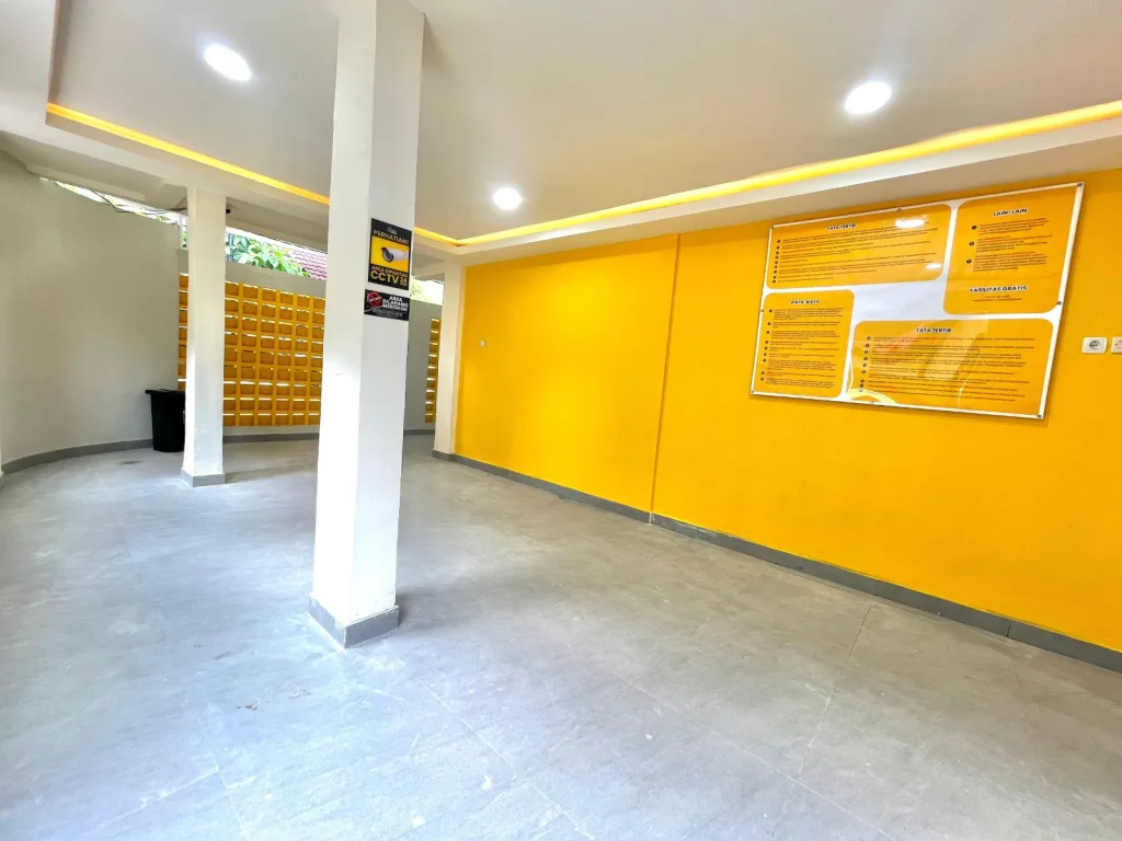 Kost dijual di Bintaro dekat stasiun, kampus, RS & BXc Mall. Lokasi strategis, cocok untuk investasi properti dengan nilai sewa tinggi.
