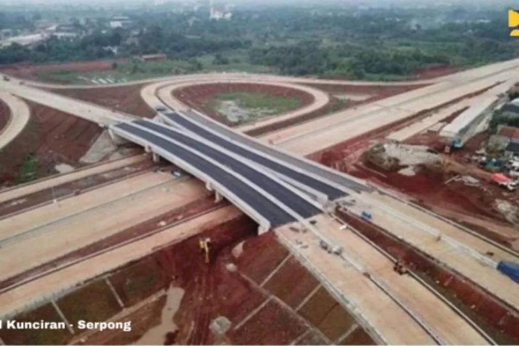 Sejarah dan Pembangunan Jalan Tol Kunciran–Serpong | Gerbang Tol Serpong 4: Akses Utama BSD ke JORR 2, Tarif & Manfaatnya