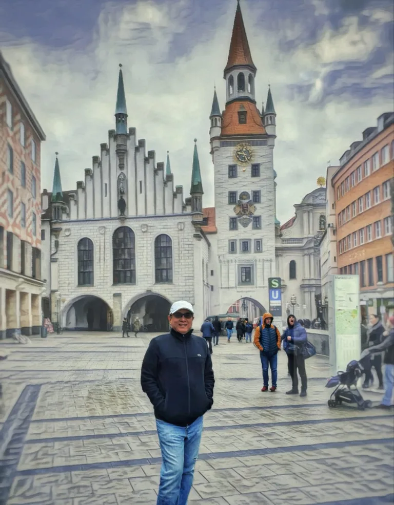 Marienplatz Munich, Wisata Munich, Old Town Hall Munich, New Town Hall Munich, Traveling Jerman Rooma21.com Rooma21.com Marienplatz Munich Wisata Munich Old Town Hall Munich New Town Hall Munich Traveling Jerman Rooma21com Rooma21com