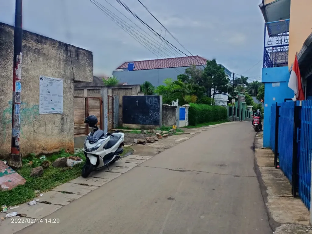Tanah dijual di Cirendeu Ciputat Timur, Jalan SD Inpres. Luas 3.544 m², akses 2 mobil, plotting ±21 unit. Cocok cluster/perumahan. Rp 4,3 jt/m² nego. Lokasi TOP