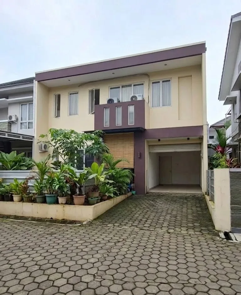 Rumah di Megapolitan Cinere Estate, Cinere, Depok