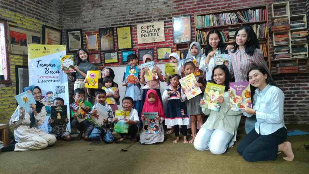 Fasilitas dan Sudut Sudut Taman Literasi Blok M Oase Literasi di Jantung Jakarta (1)