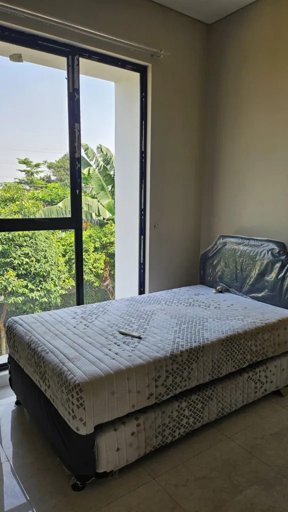 Rumah dijual the Arcadia bintaro, Pondok Aren : LT116/LB168, 2 KT, 2+1 KM, carport 2, SHM, listrik 2200 VA, Semi Furnished  Lokasi strategis, siap huni