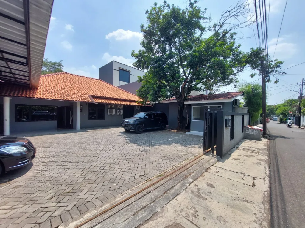 Tanah dijual Cipete 1.480 m2 Jakarta Selatan di Jl Kramat Batu Dalam, dekat MRT & TB Simatupang. Cocok townhouse/villa, lingkungan tenang, investasi langka!
