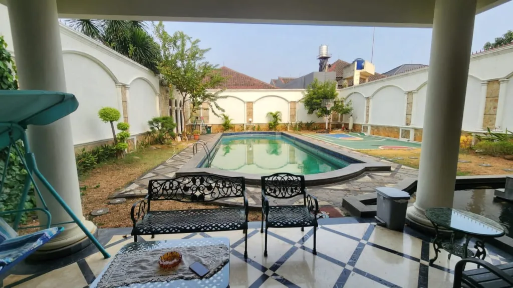 Rumah dijual Cipete Jakarta Selatan dekat MRT, kuliner & sekolah internasional. Lokasi premium, akses cepat ke TB Simatupang & SCBD. Jadwalkan survei.