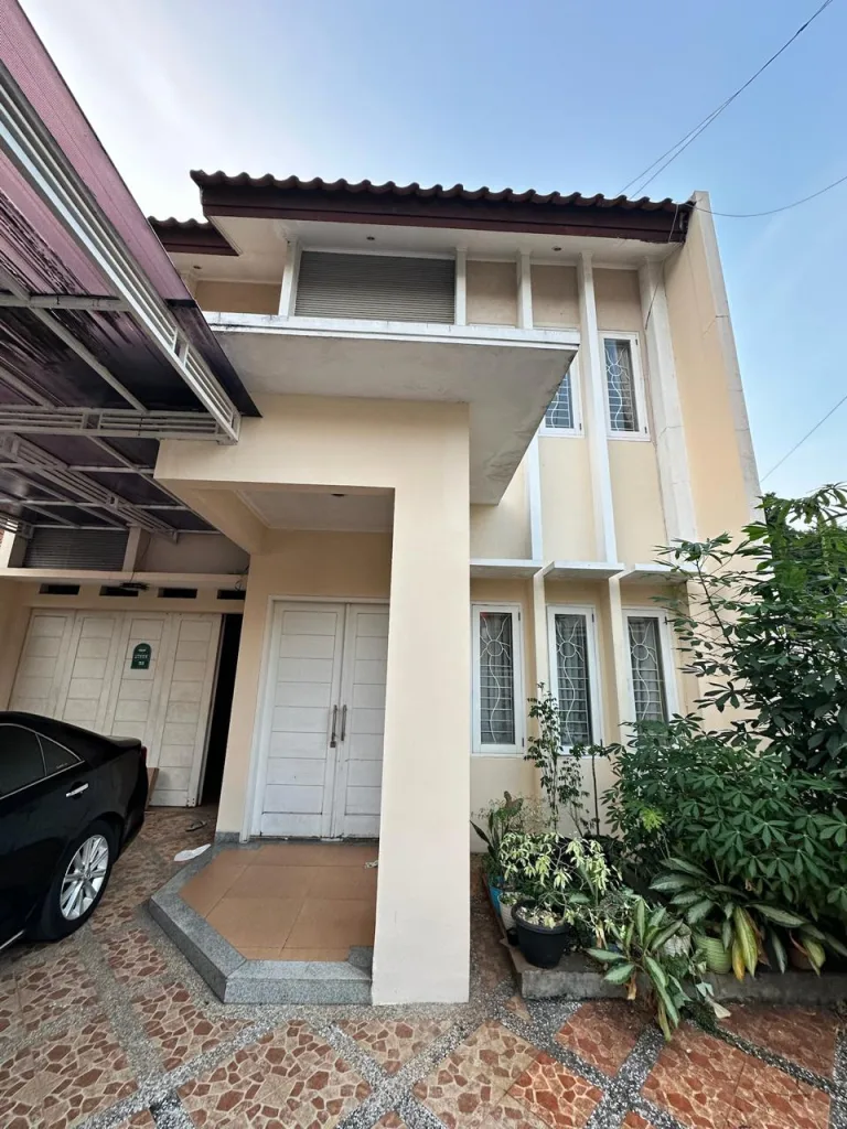 Jalan Abuserin. Cilandak, Jakarta Selatan