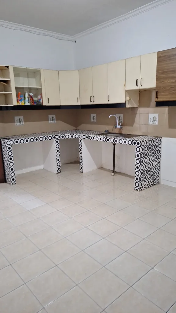 Buruan! Rumah sewa di Jalan Gaharu, Cipete Jakarta Selatan. Dekat MRT, Kemang & Simatupang. Unit bagus cepat habis—amankan sekarang!