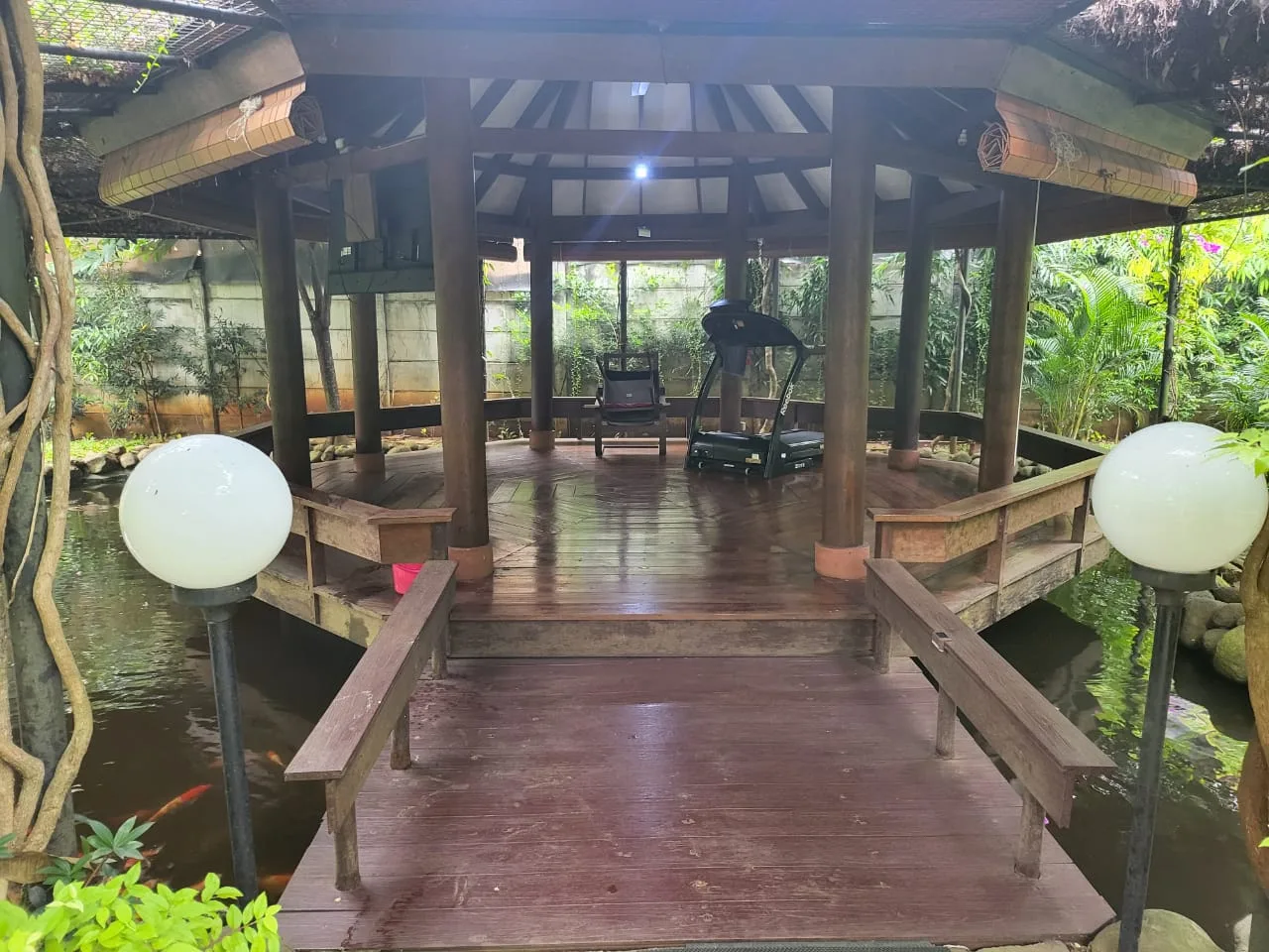 Rumah di Srengseng Sawah, Jagakarsa, Jakarta Selatan - foto 4
