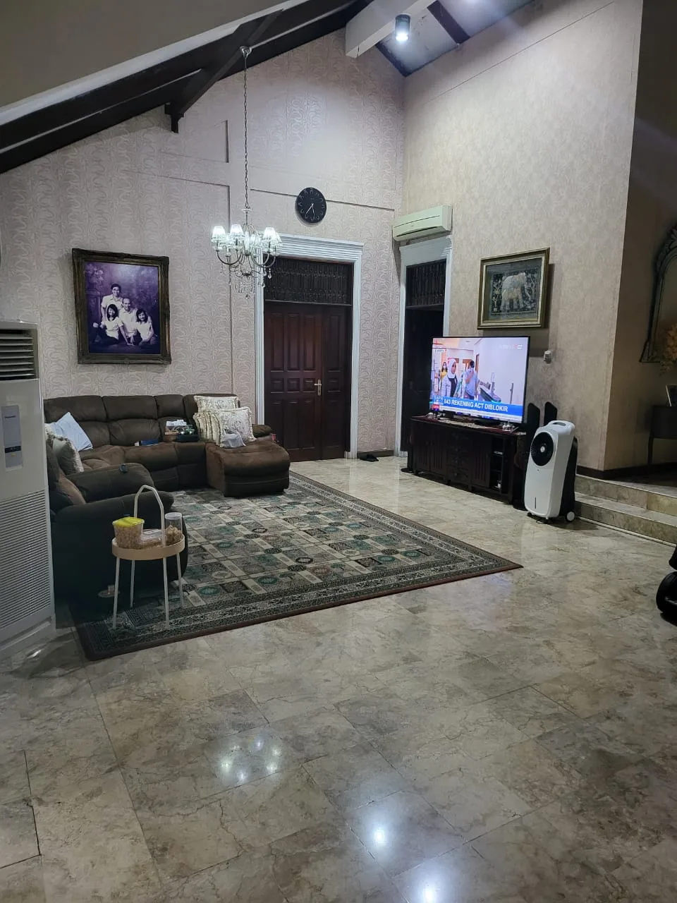 Rumah di Srengseng Sawah, Jagakarsa, Jakarta Selatan - foto 6