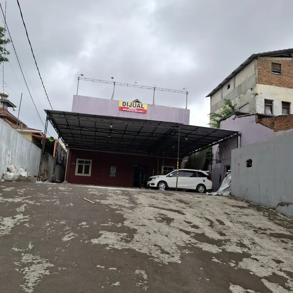 Dijual tempat usaha di Jl. Mayjen Sutoyo, Cawang – Jakarta Timur. Lokasi strategis di kawasan mobilitas tinggi, cocok untuk kantor, usaha layanan, dan lainnya.