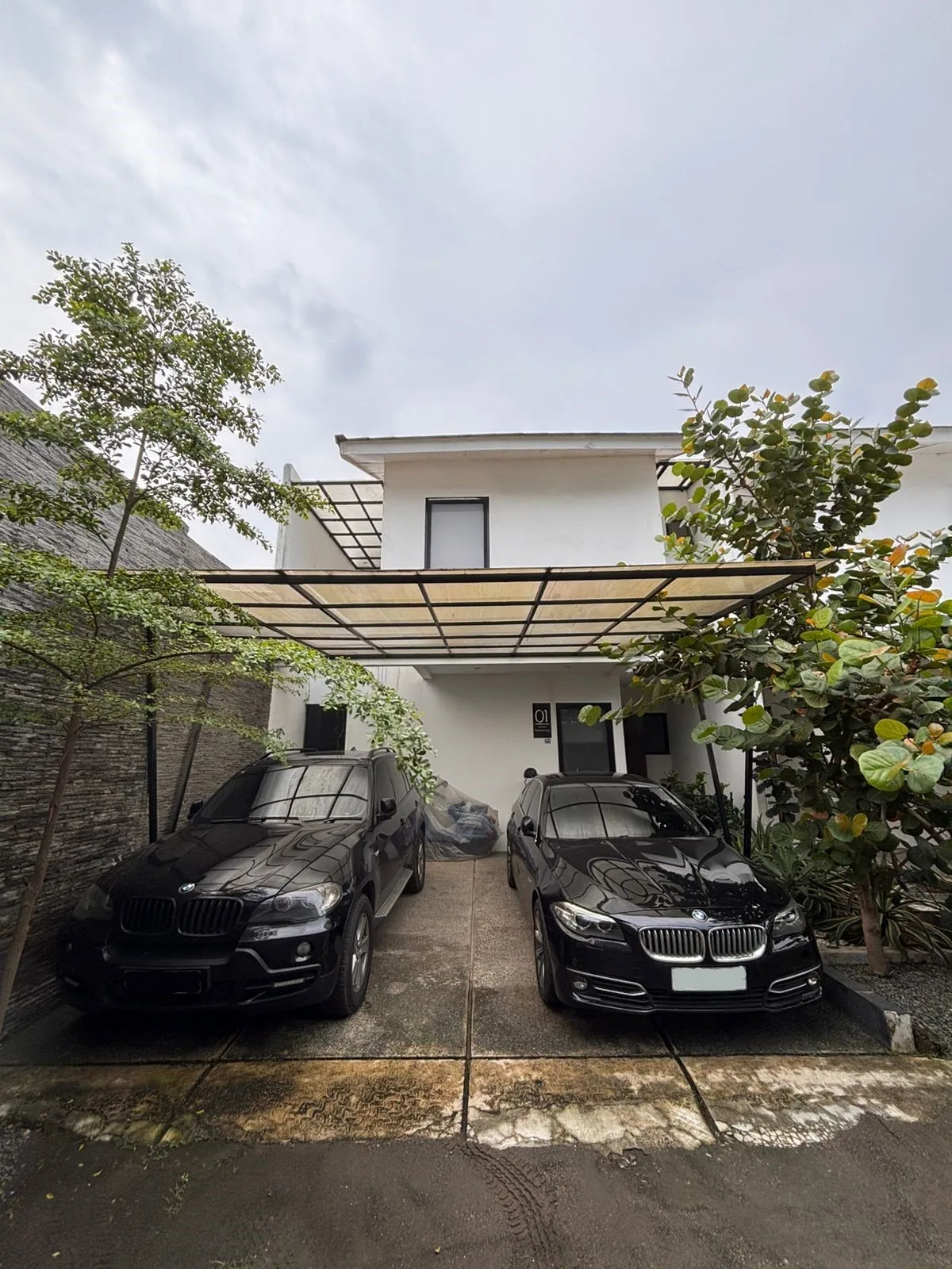 Rumah Di Zahra Residence, Jl. Moh. Kahfi 1 Jagakarsa, Jakarta Selatan
