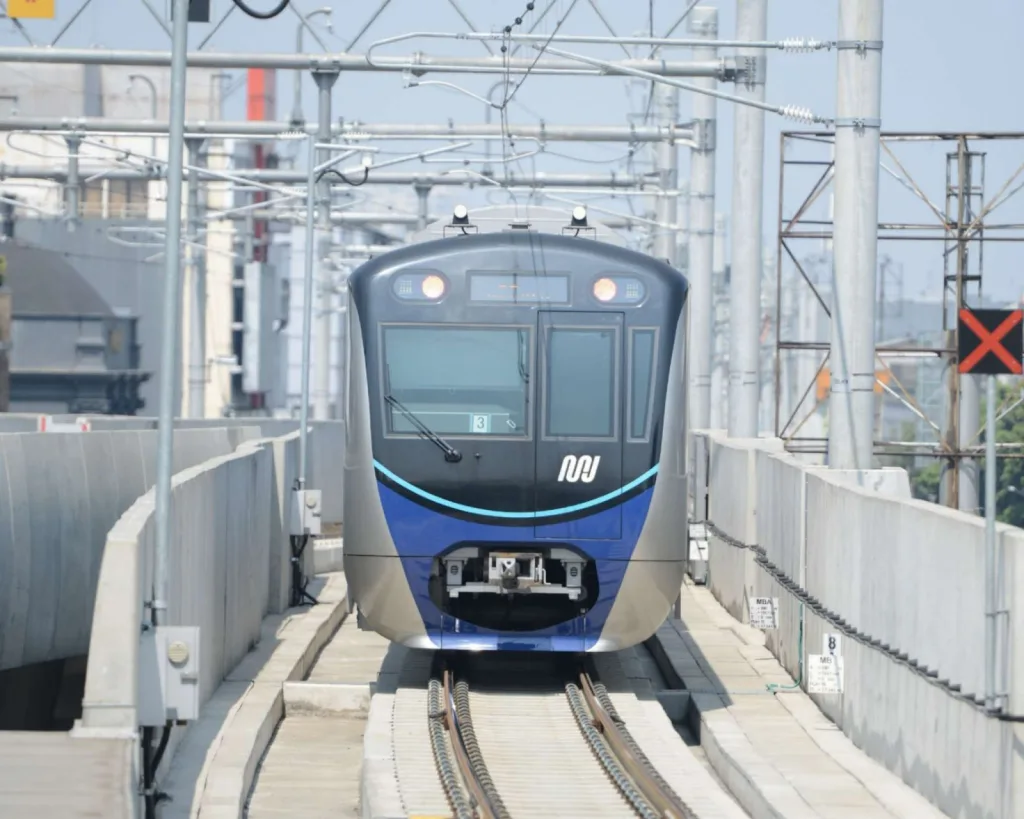 Rute Praktis ke Villa Cinere Mas Naik MRT