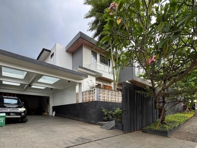 Puri Cinere, Maribaya